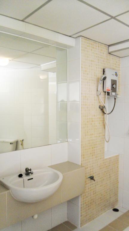 Thanapa Place Bangkok Zimmer foto