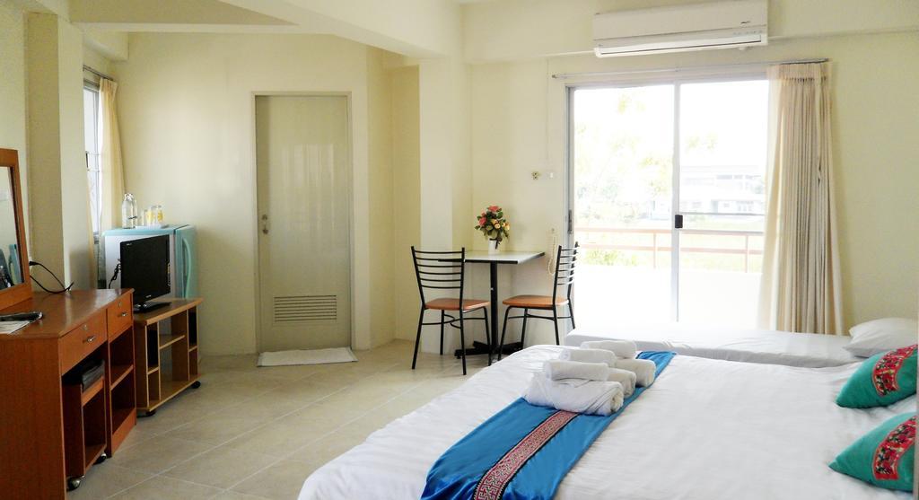 Thanapa Place Bangkok Zimmer foto