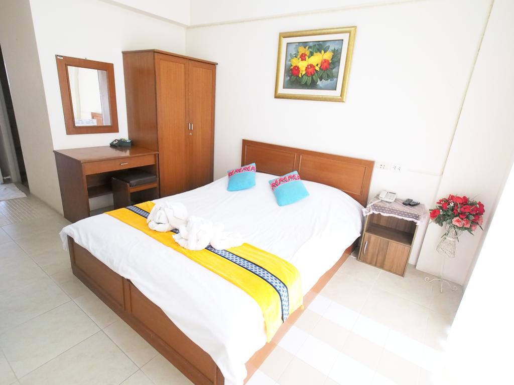 Thanapa Place Bangkok Zimmer foto